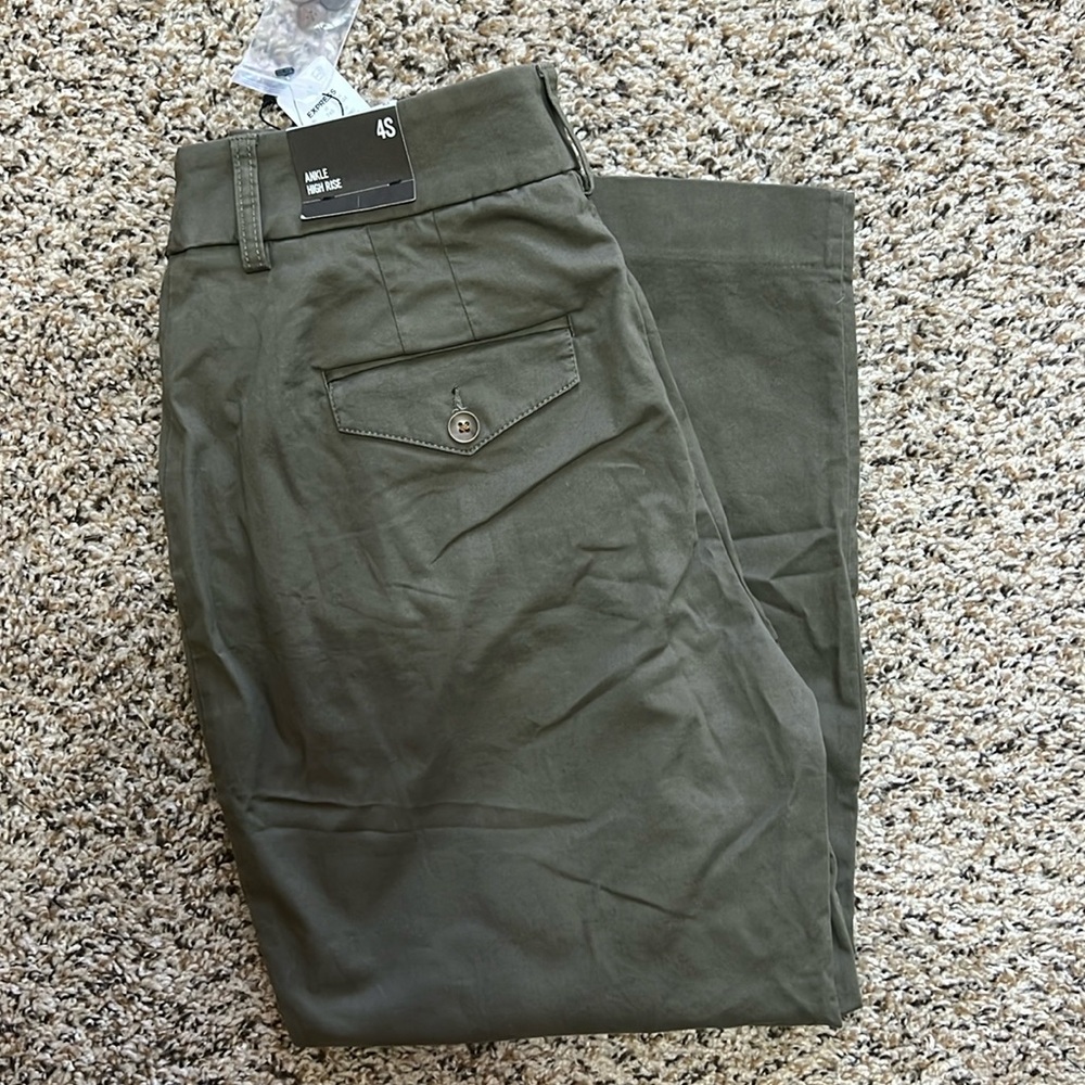 Chinos